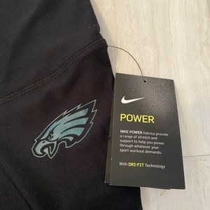 Nike Eagles Leggings